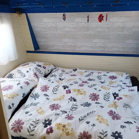 Chilly Willy Retro Caravan & Hot Tub * Jablonov nad Turnou